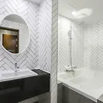 Hotel Tj