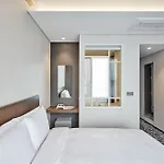 Hotel In 9