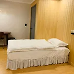 Ssh Lk Hostel