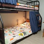 Bunk Backpackers Guesthouse