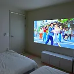 Cozy Dining Cinema Stay