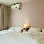 Cozy Dining Cinema Stay