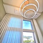 홍대입구, 신촌 중심부 씨티뷰하우스,Fully Furnished