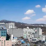 Moxy Seoul Insadong By Marriott