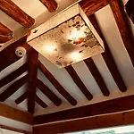 Hanok Isimje Stay