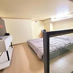 Double-Decker Pentry-Structured House 6Min Walk From Suyu St