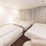 Cloud 9 Hongdae