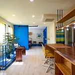 Hongdae, Private Flats