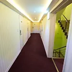 Hotel The-Ore