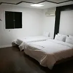 Dream Hotel