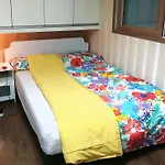 L-House