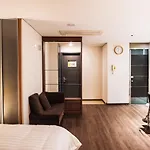 Hotel Arinus Shinchon