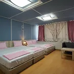 Hongstay In Hongdae