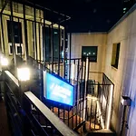 J-Honor Guesthouse
