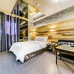 Hotel Chamisso