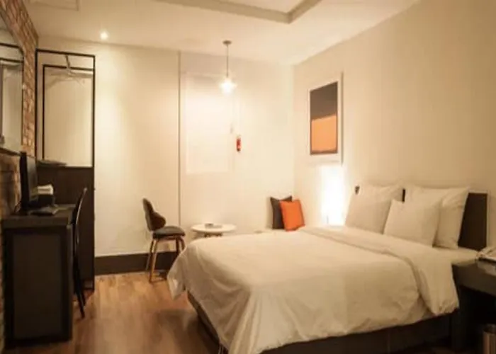 Twobein Hotel