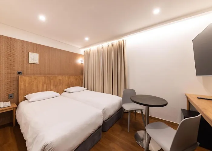 Ara Hotel