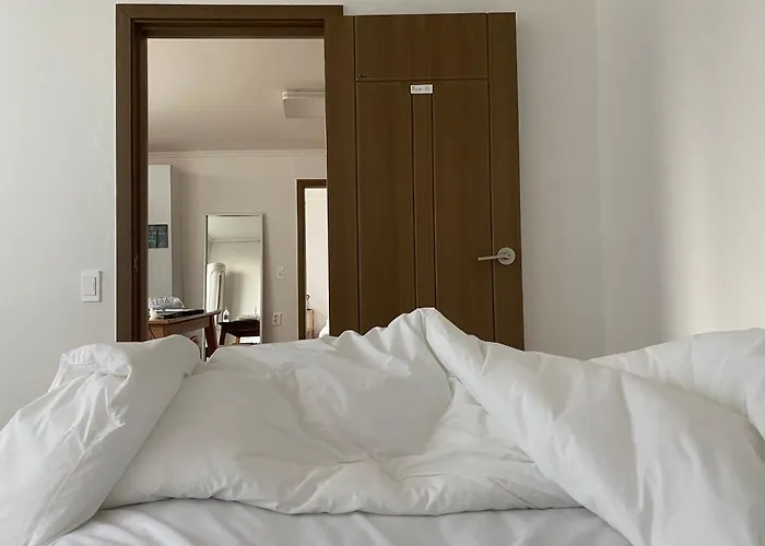Soul Station 3 Rooms 5 Beds 10M Walk From Seoul Station