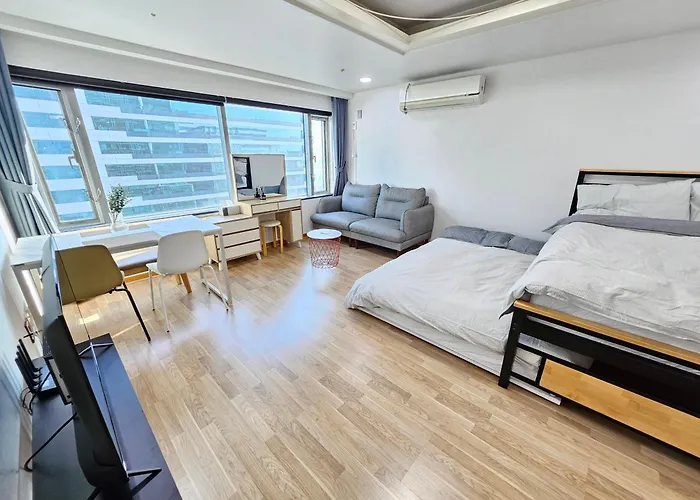 Sunshine House