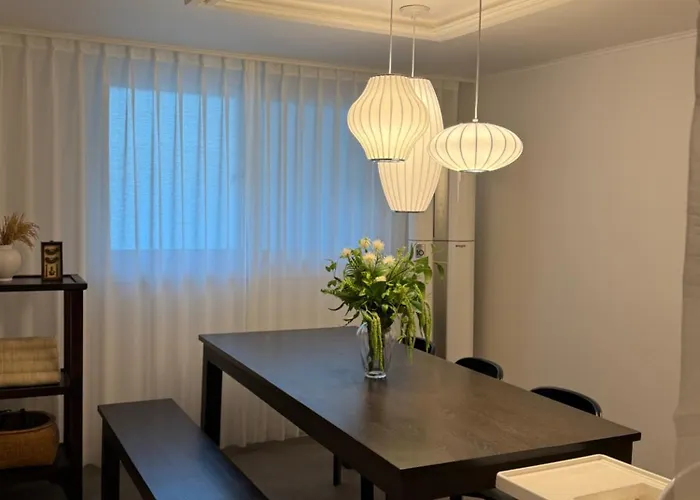 Modern Hanok 6 Minutes Hongik Station 3Br 1Bt