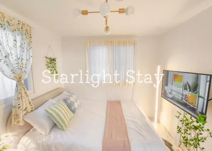 Starlight Stay #Hongdae Station 5Min