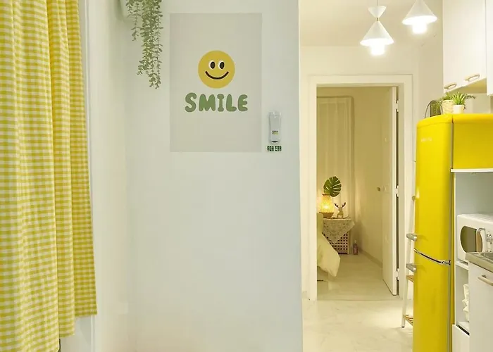 Seoyuni Stay 6 People 7 Minutes From Hyehwa Station Gwanghwamun Hanok Village 5 Minutes By Airport Bus
