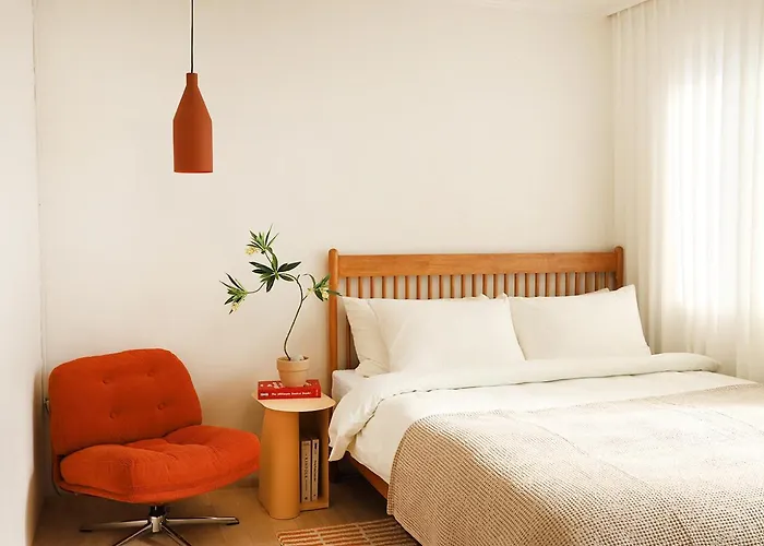 Maison Lounge - Mangwon, Hangang