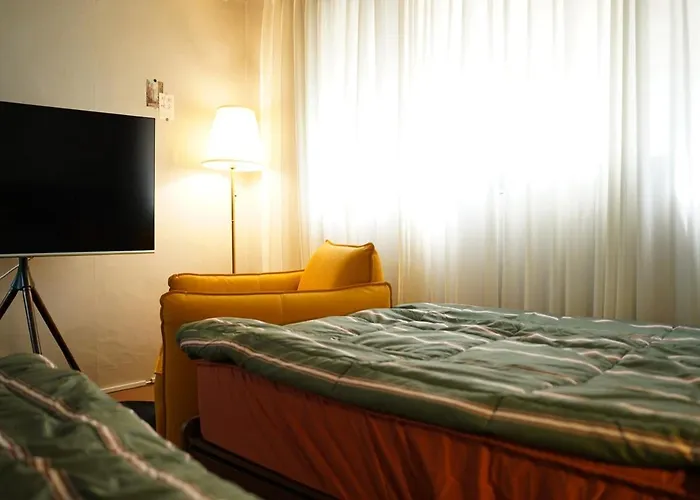 Annyeong House