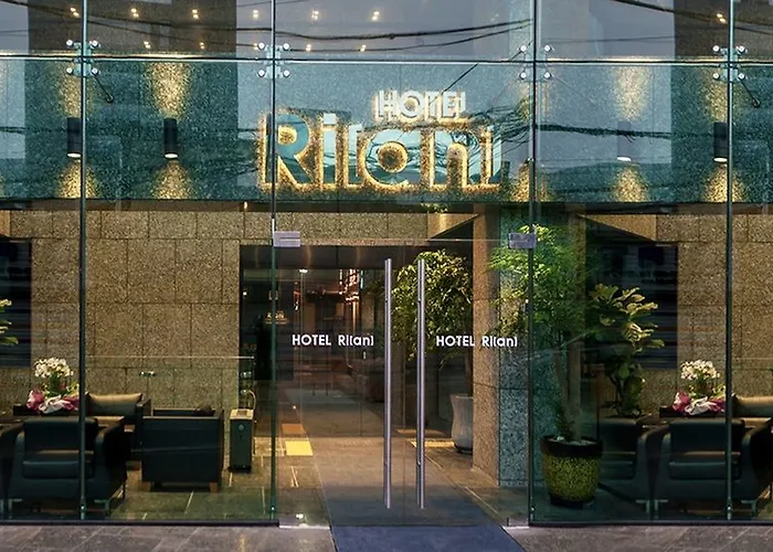 Rian Hotel