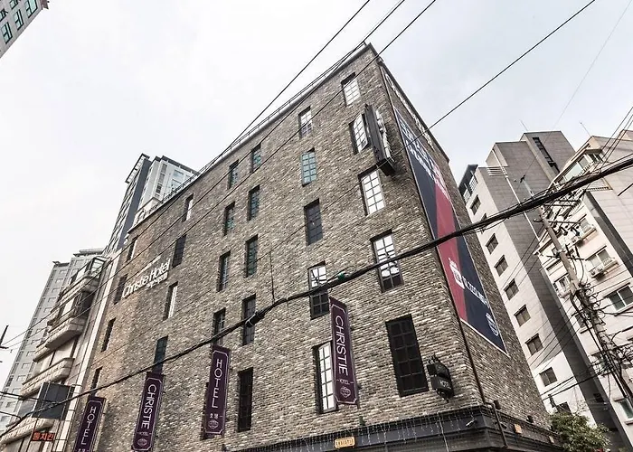 Christie Hotel
