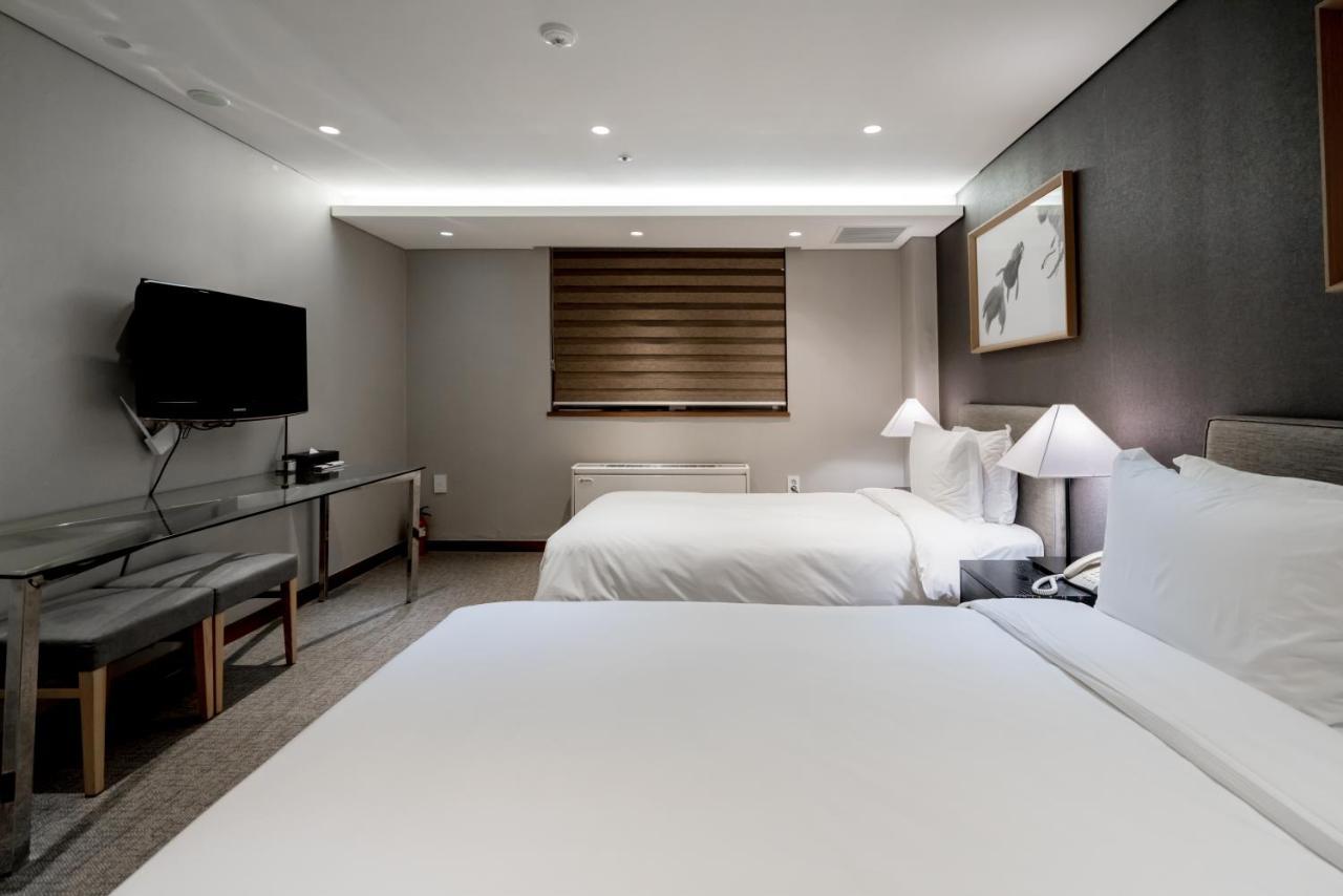 Oriens & Residences Myeongdong 3*