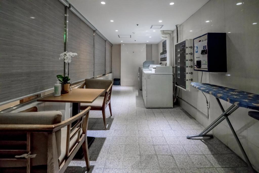 Hotel Oriens & Residences Myeongdong Seoul