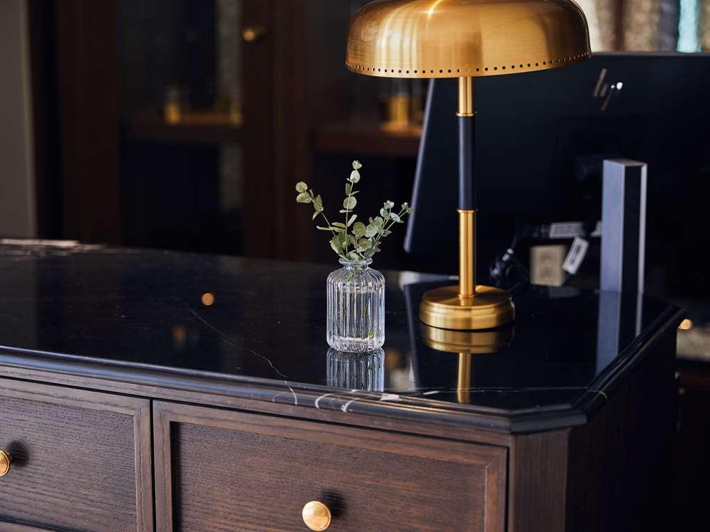 Crescendo Hotel