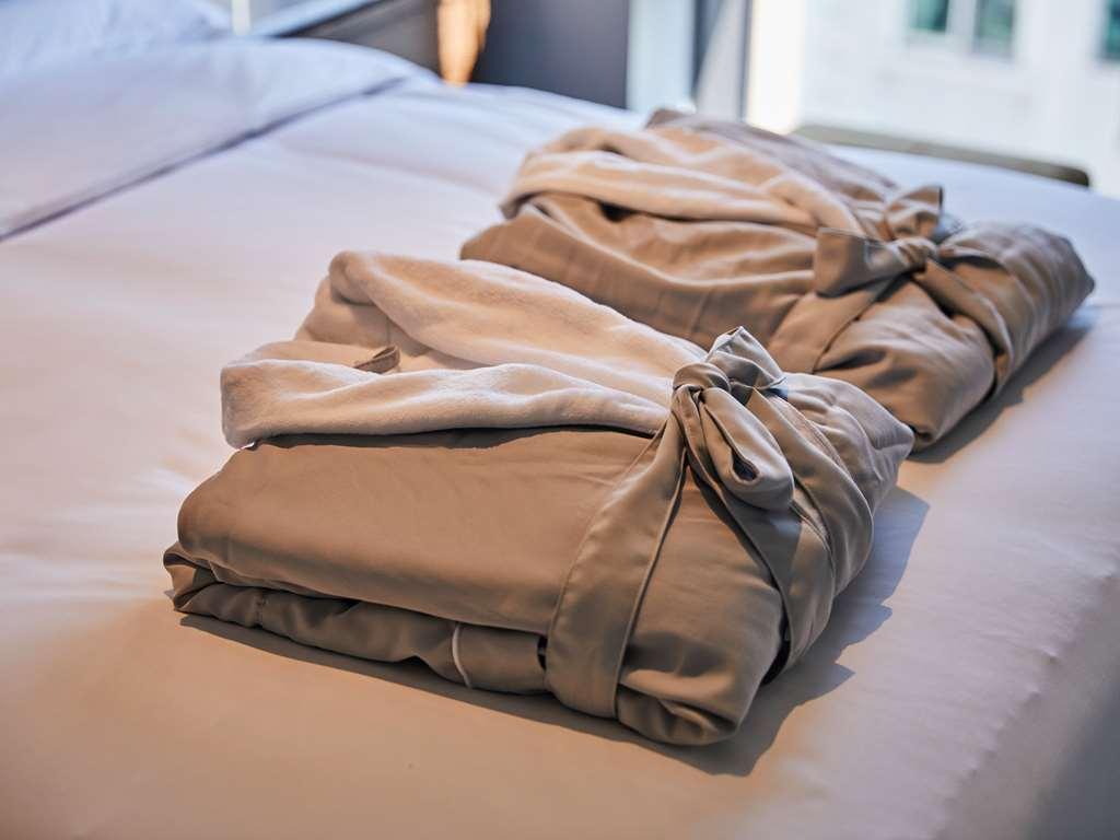 Crescendo Hotel