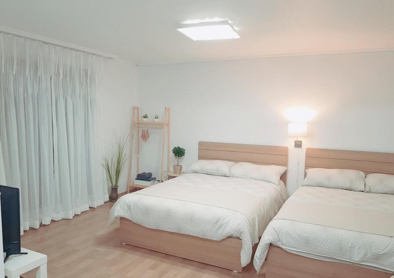 Apartment Hongdae House
