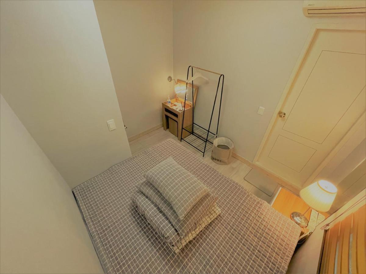 Stitches House 2*