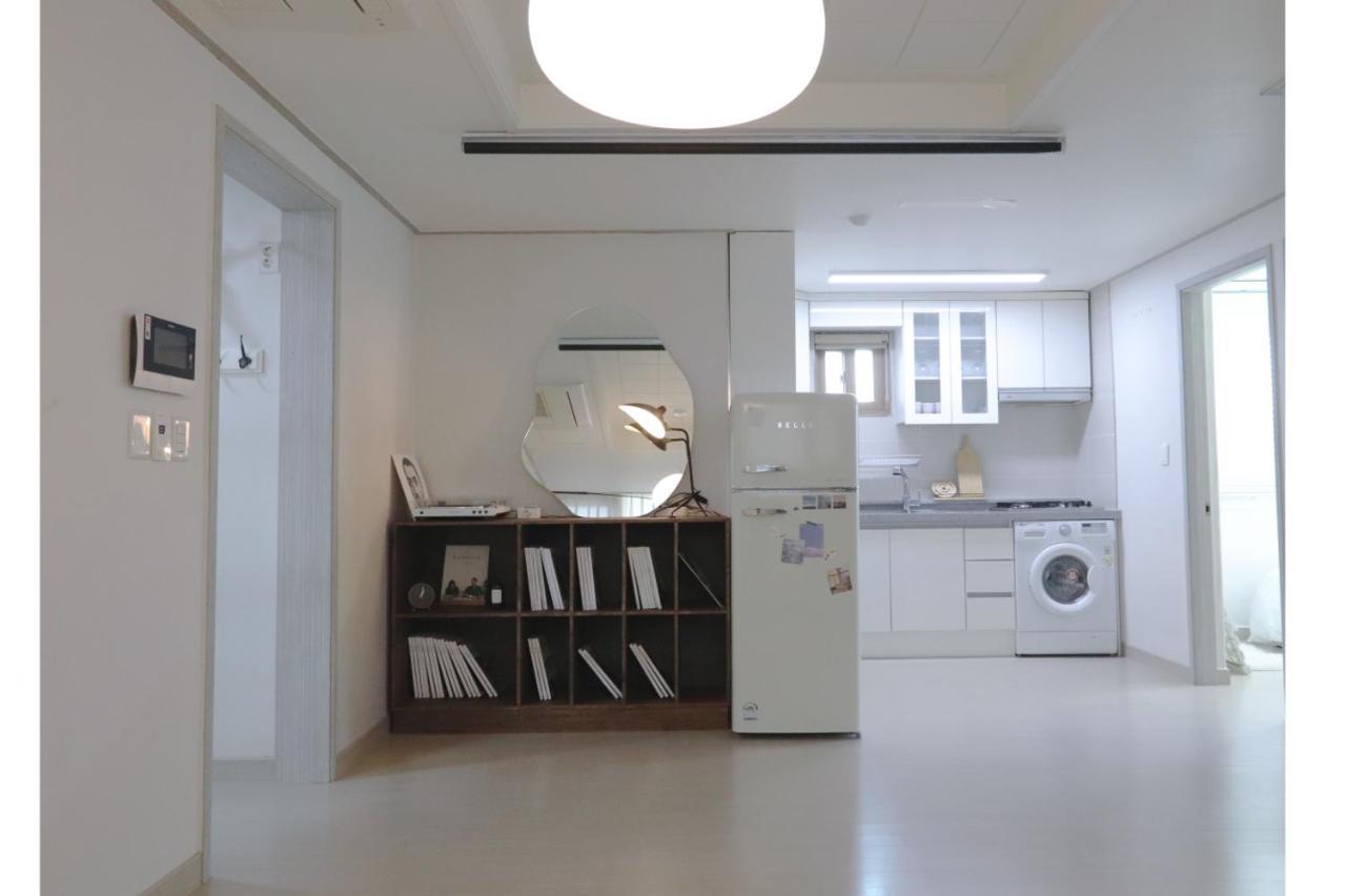 Lovely House Hongdae Apartment *