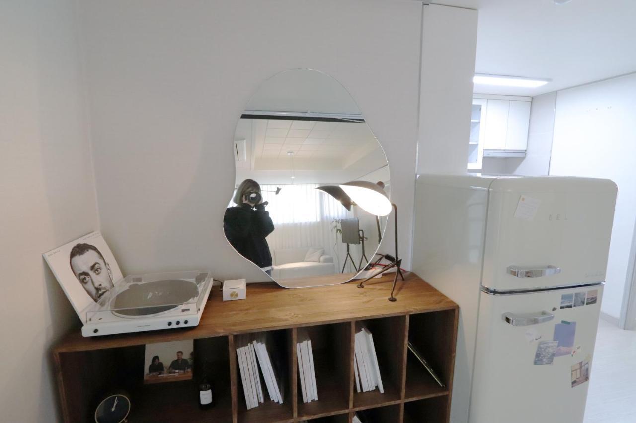 Lovely House Hongdae Apartment *