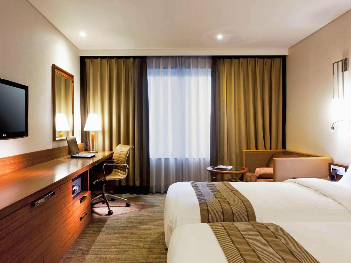 Hotel Novotel Ambassador Doksan 4*