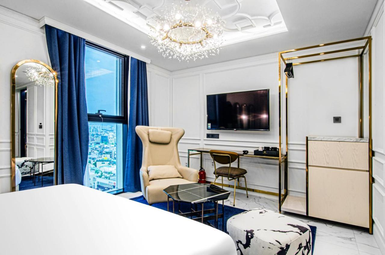 The Castle Bangi 2nd Hotel Seoul