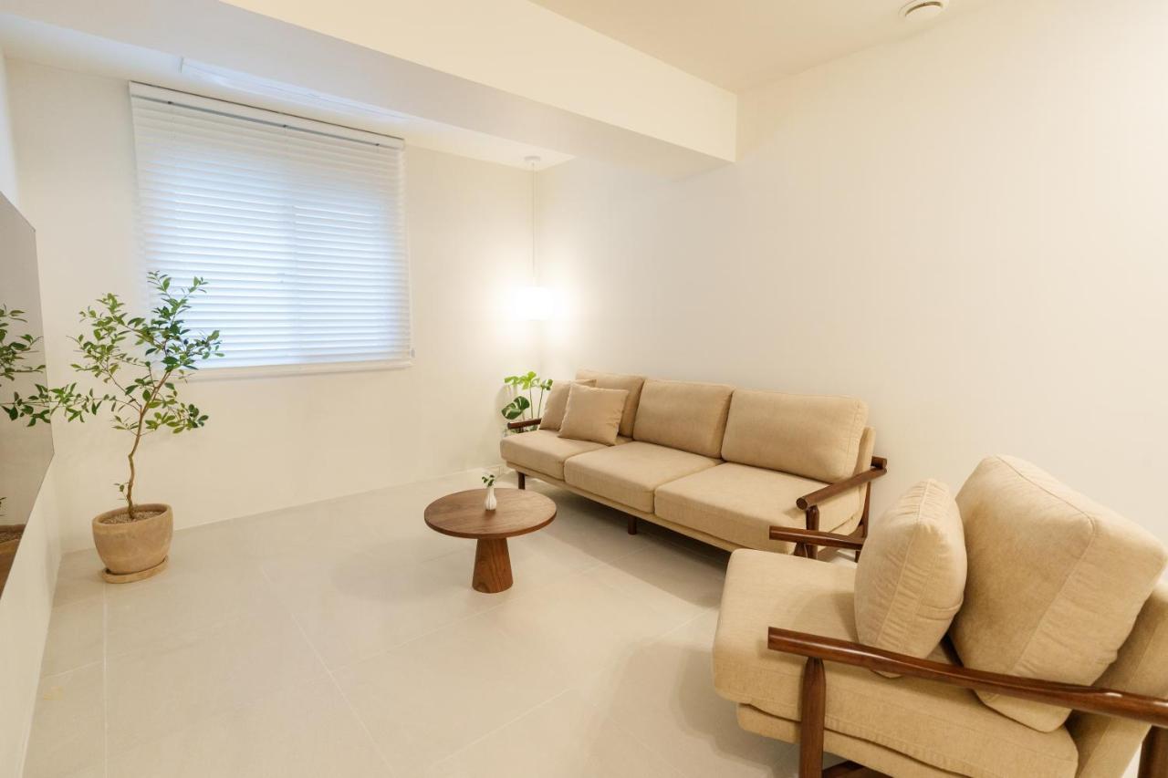 White Linen House Apartment Seoul