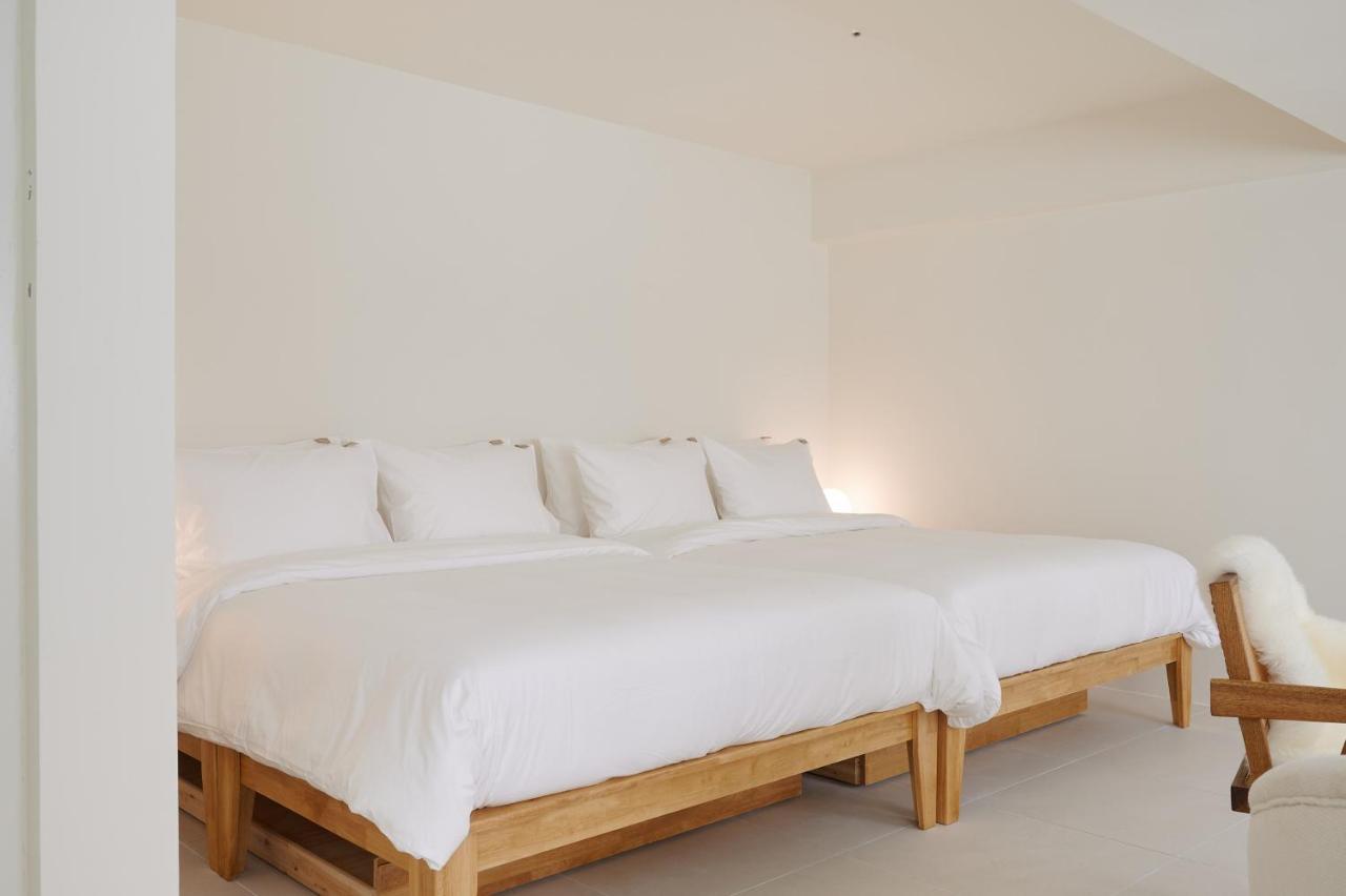 Apartment White Linen House Seoul