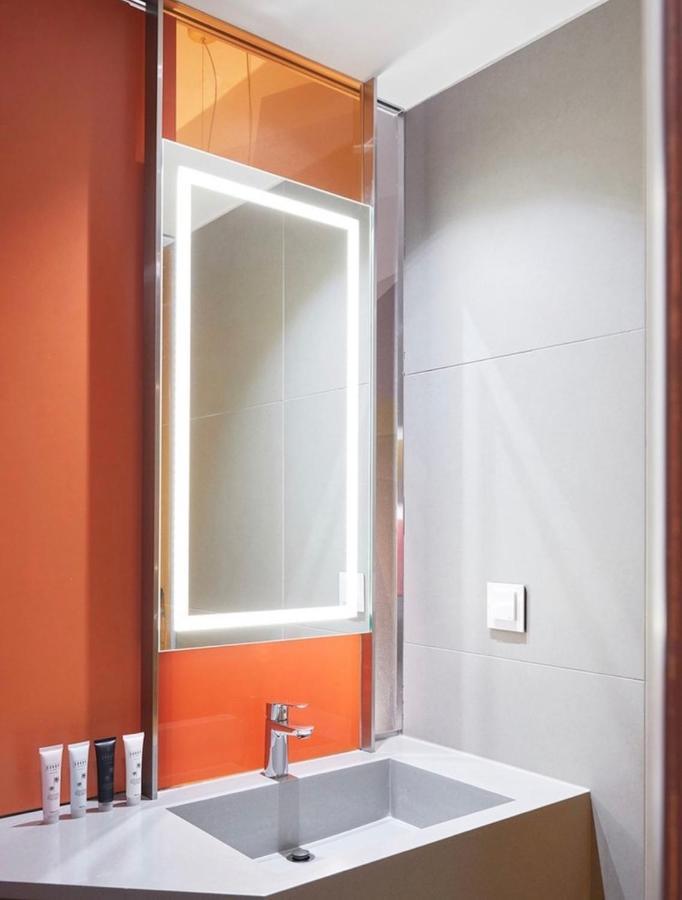 Hotel Ibis Styles Ambassador Gangnam 3*