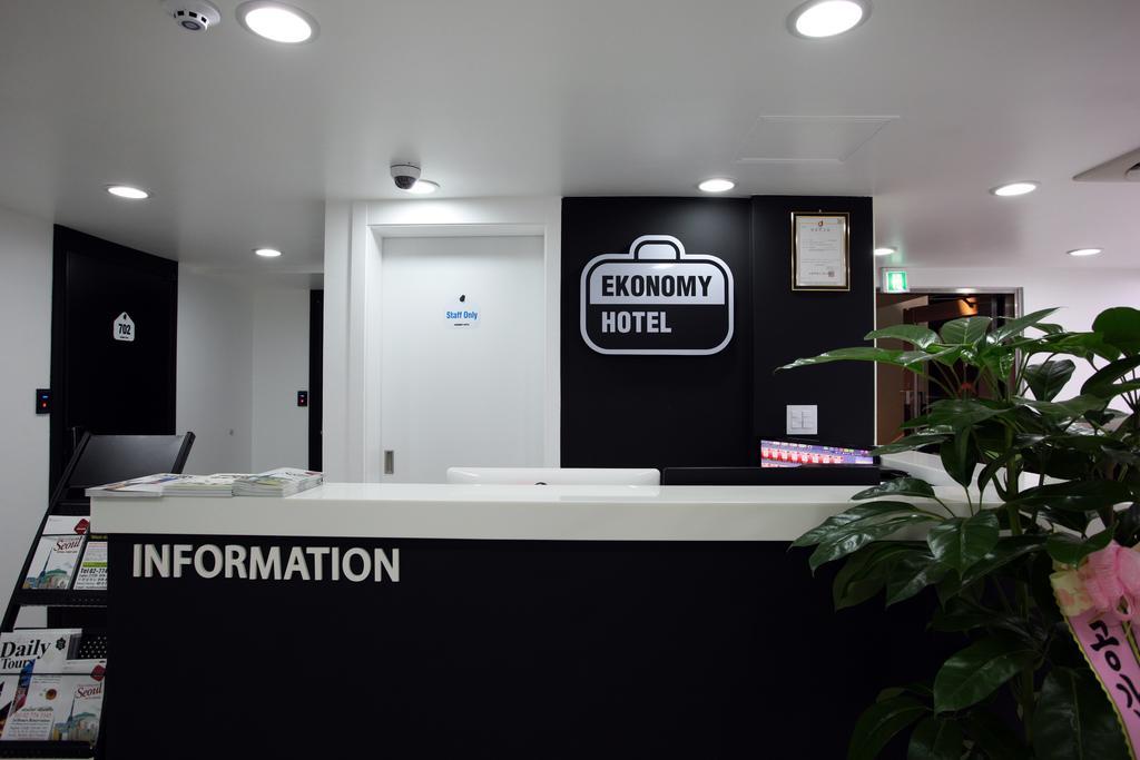 Ekonomy Myeongdong Premier