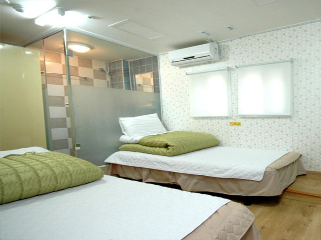 Vestin Myeongdong Hostel