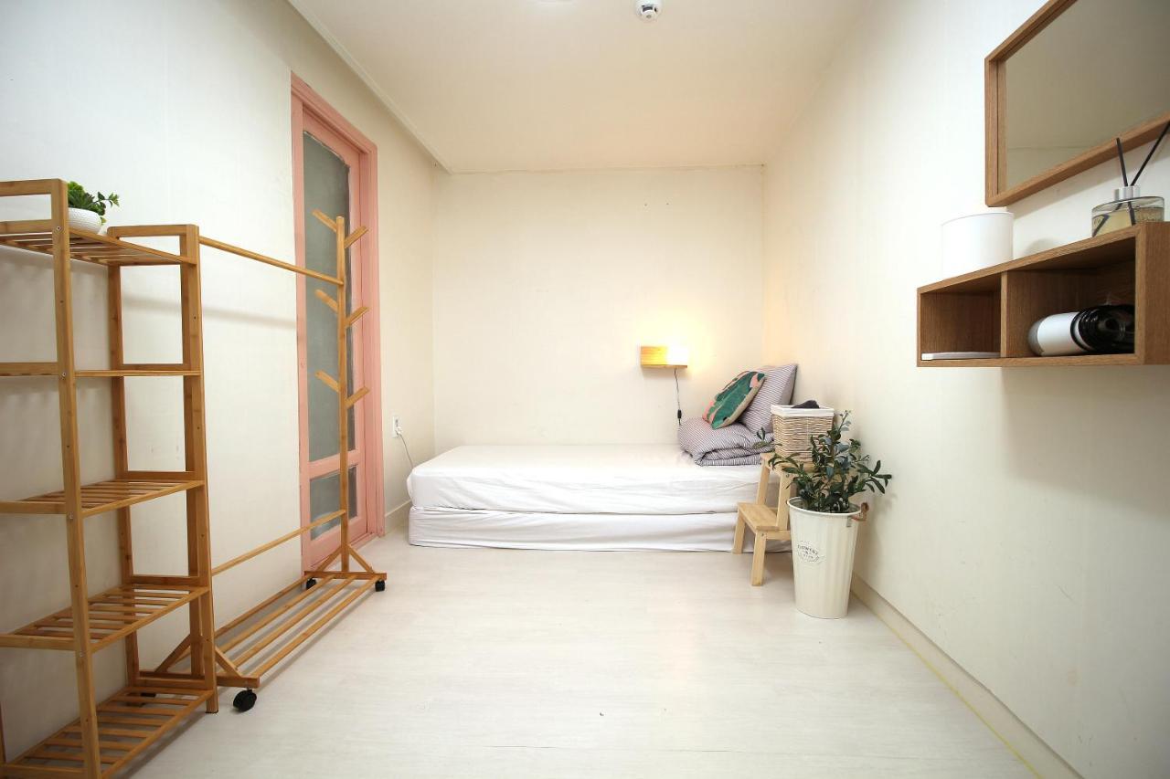 Yab-guesthouse, Femaleonly, Foreignonly Guest house Seoul