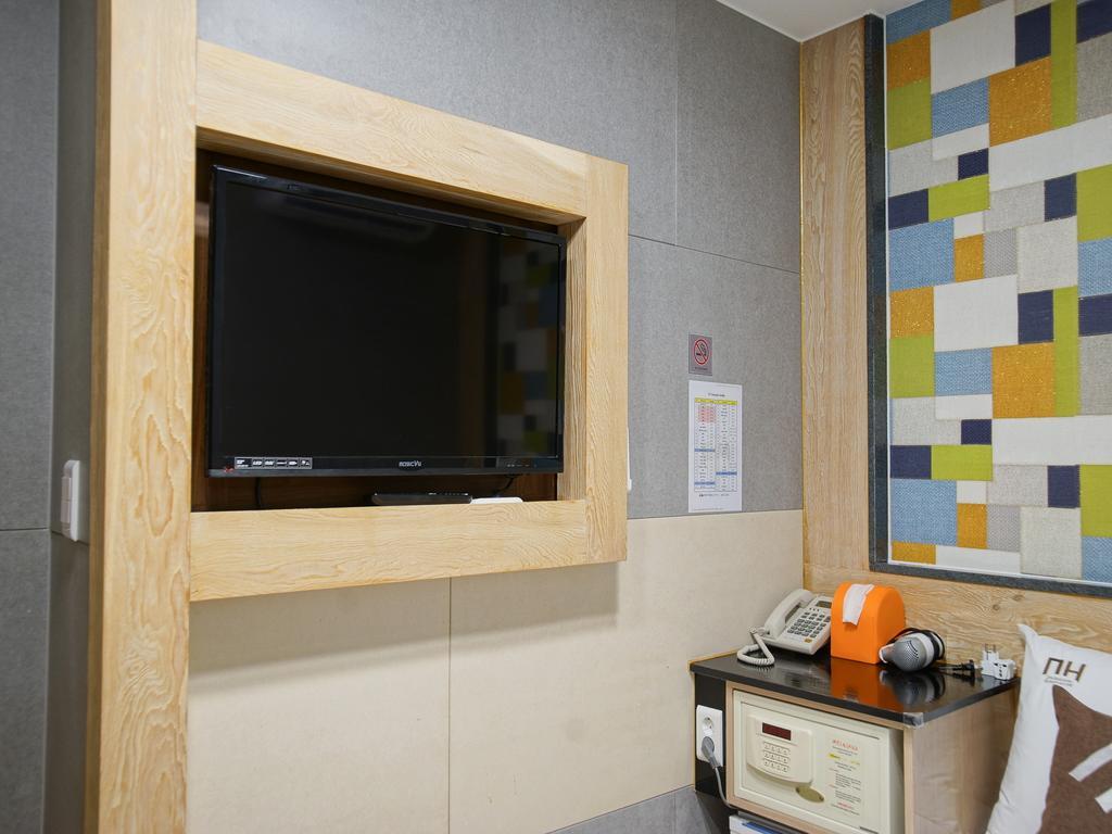 Guest house D.h Sinchon Seoul