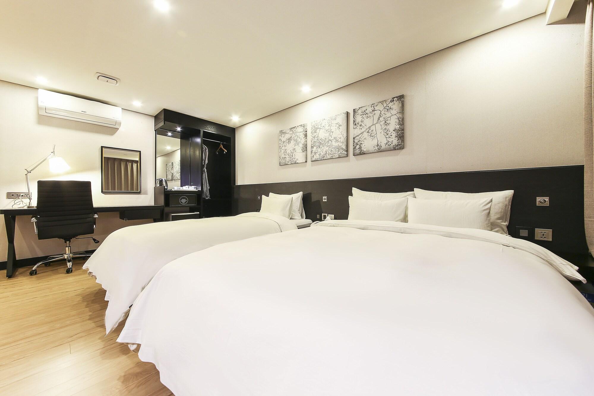 Hotel Kobos 2*