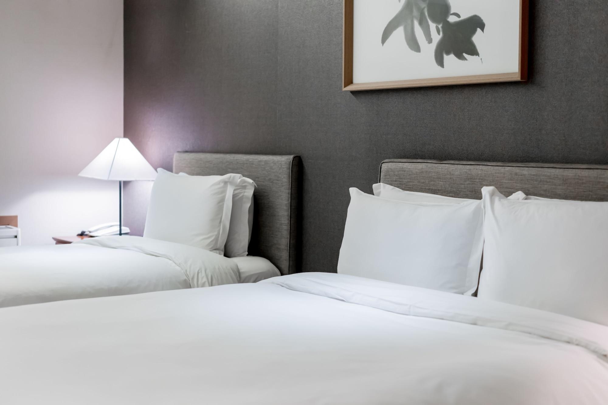 Oriens & Residences Myeongdong Hotel 3*