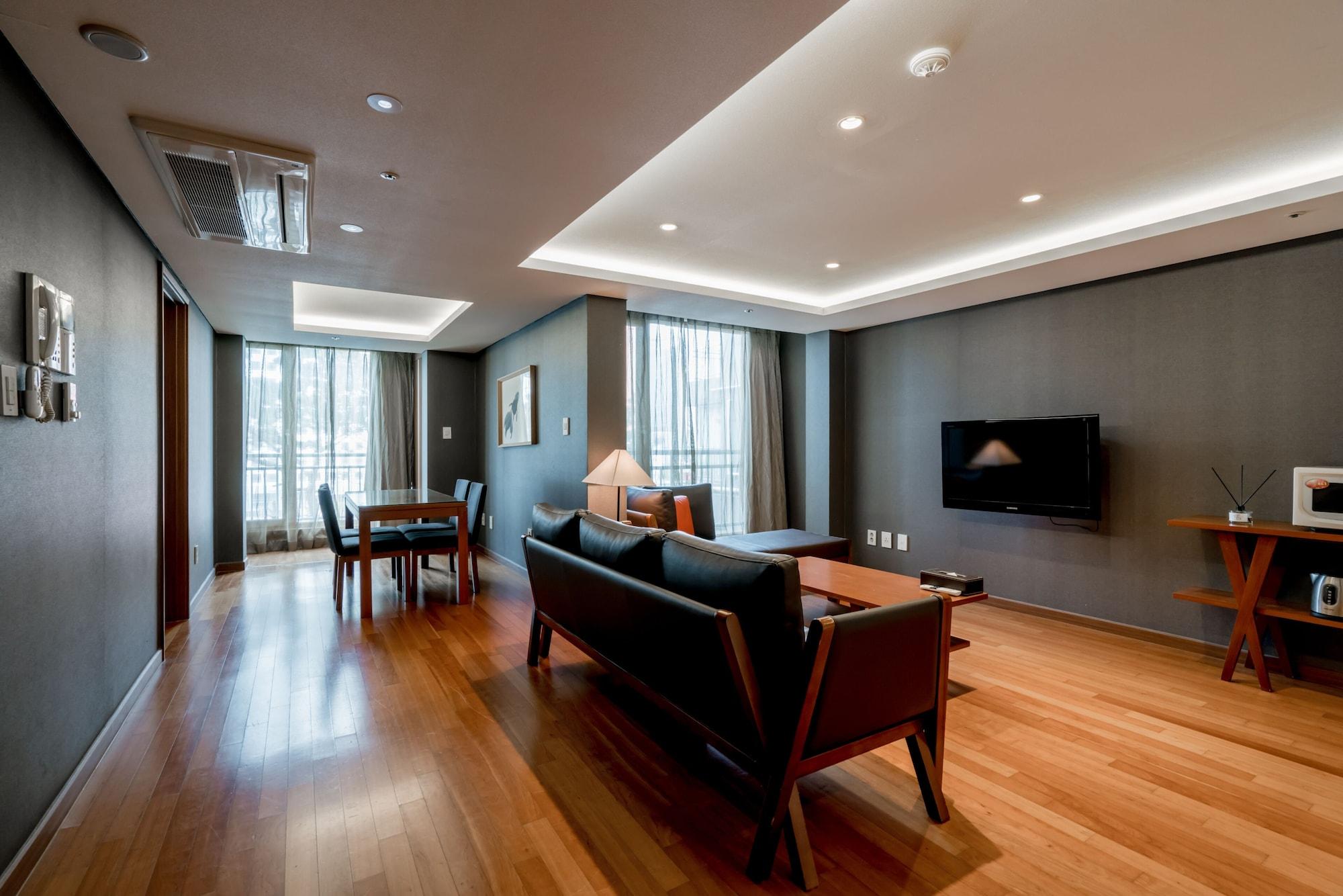 Oriens & Residences Myeongdong Hotel